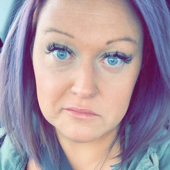 Meet your Posher, Brandy - Picture 1 of 1